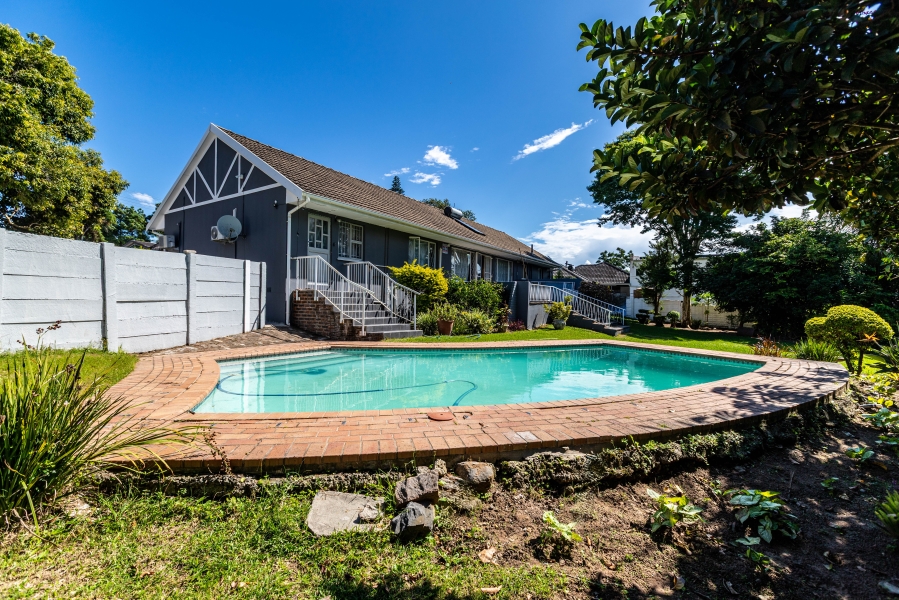 4 Bedroom Property for Sale in Beacon Bay Eastern Cape